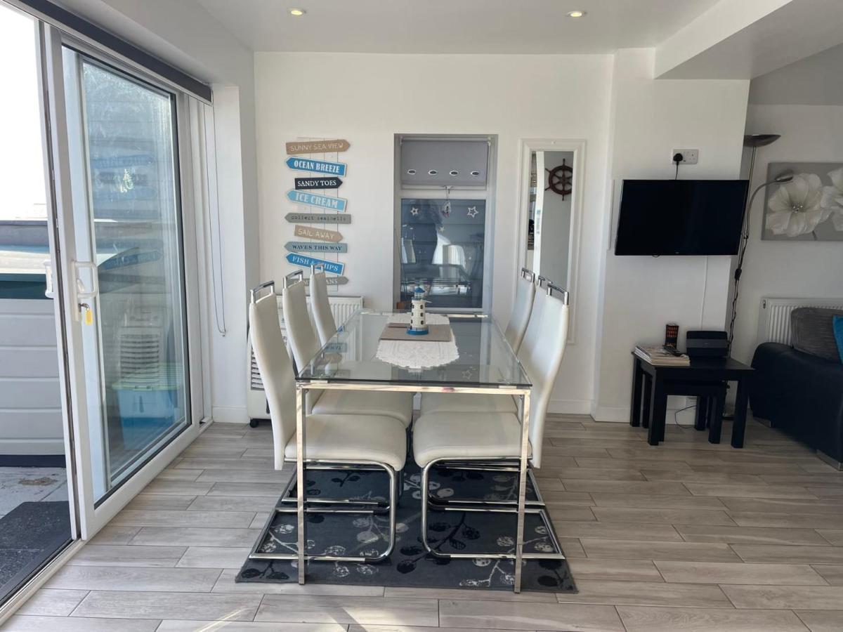 Coastview Bungalow 佩文西 外观 照片