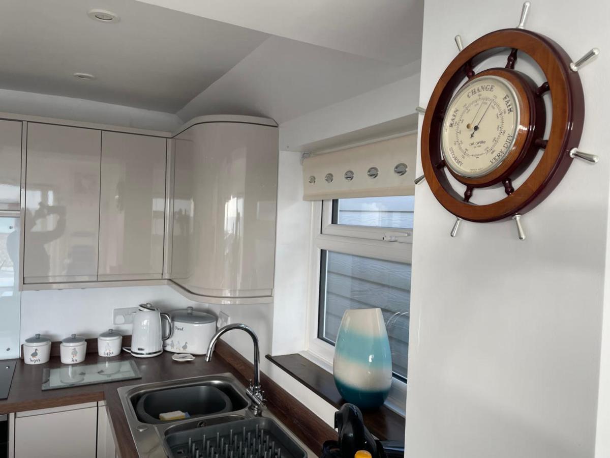Coastview Bungalow 佩文西 外观 照片